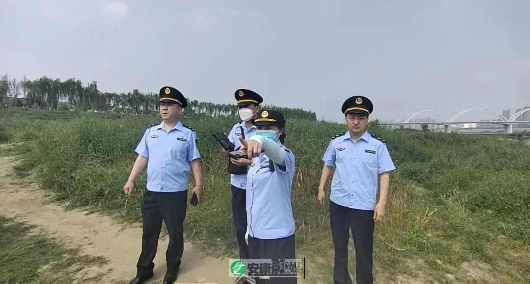 1652089406811028881.jpg